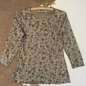 Croft & Barrow size S pullover women’s blouse. Sage and chocolate